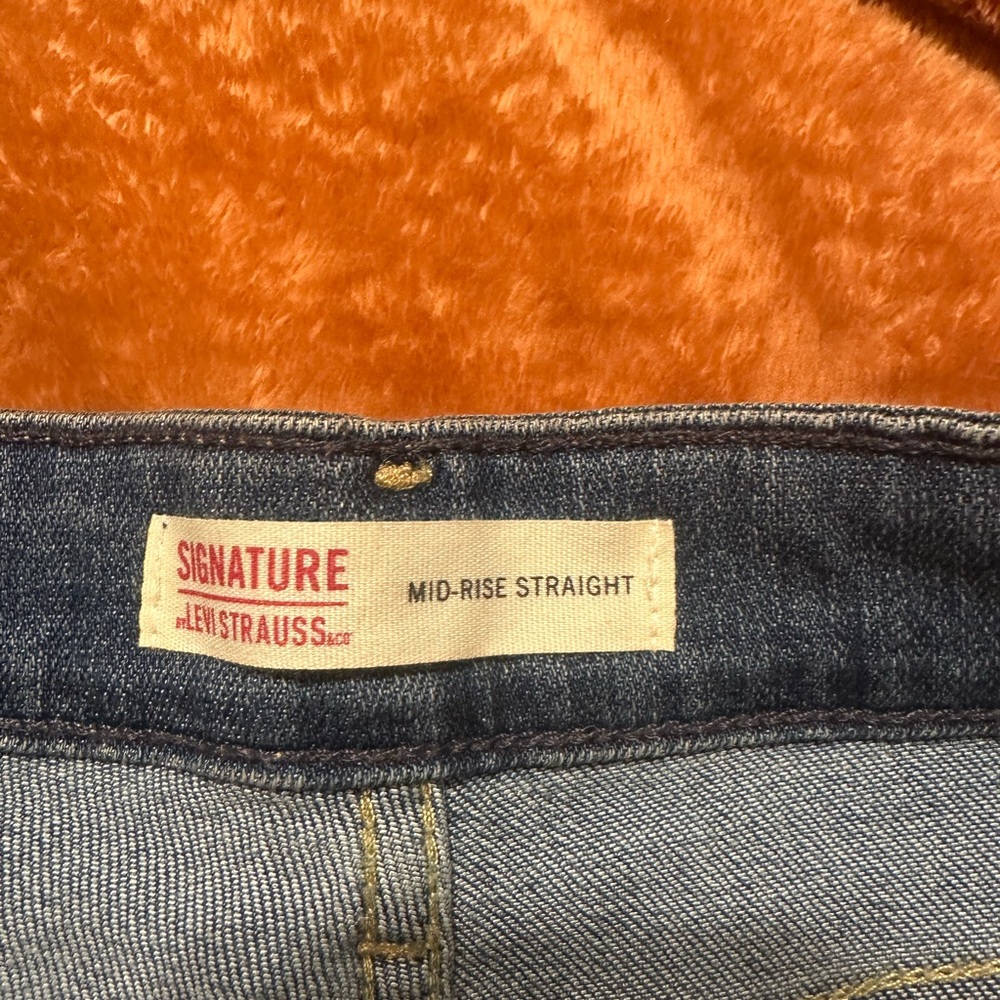 Signature by Levi Strauss Women’s Blue Jeans